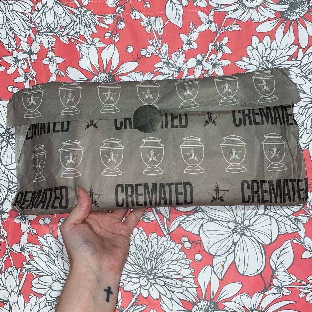 Jeffree Star Cremated Palette NIB ⭐️